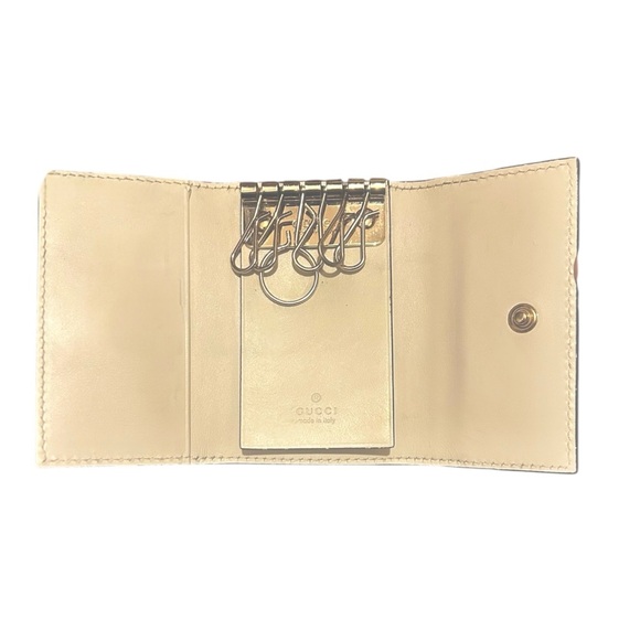 GUCCI Rare Vintage White Leather Monogram 6-Key Holder Case - Picture 3 of 4